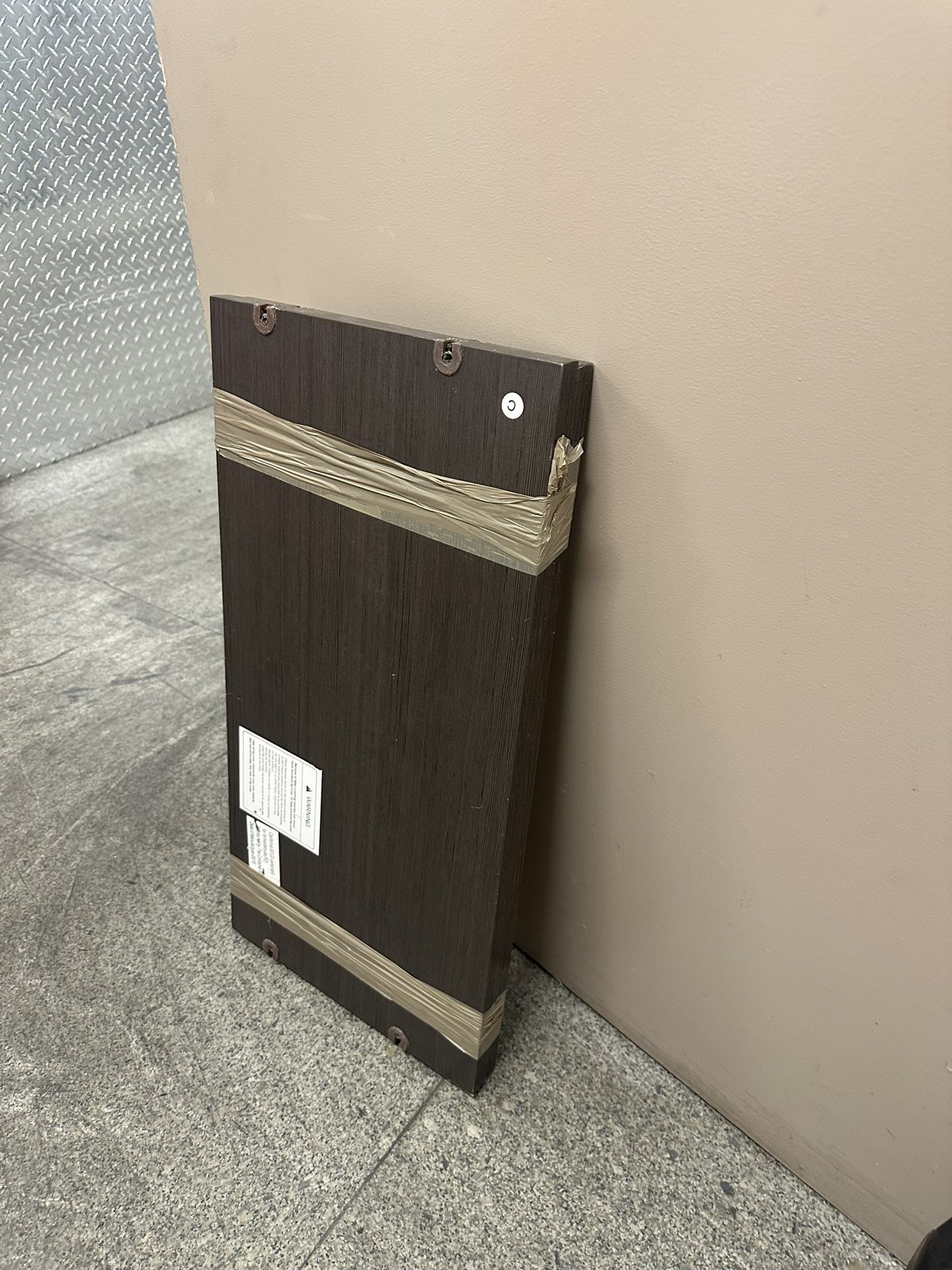 2 Wood Shelves