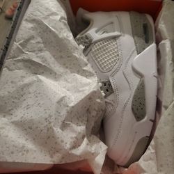 Jordan 4 Retro Size 4.5Y