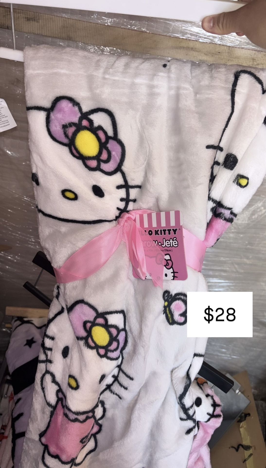 Hello Kitty Blanket