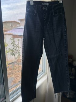 Black Zara jeans
