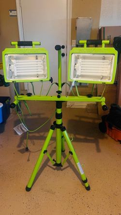 Power Light Dual Head Work Light on Tripod Stand