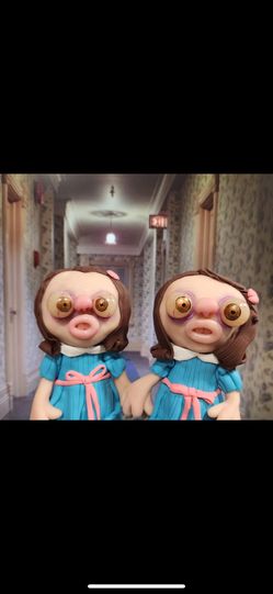 The shining twins sculptures Mealy Monsterland 
