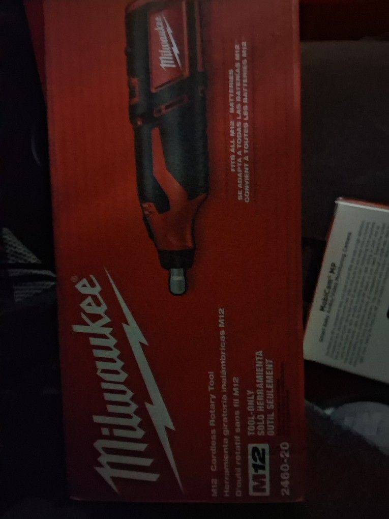 Milwaukee Rotary Tool