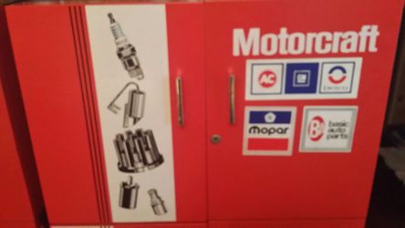 Motorcraft Pro Mechanics Cabinets, tool chest.