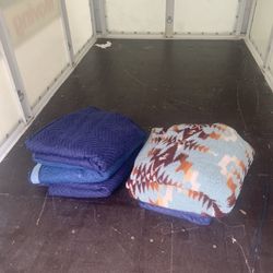 Moving Blankets