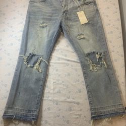 mnml Distressed Light Wash Jeans — Size 34 — Button Fly, Raw Frayed Hem — NWT