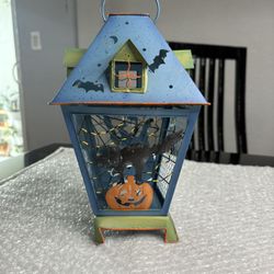 Halloween Metal Haunted House Lantern