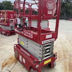 🌟 2018 MEC MICRO 19 Scissor Lift – 1,871 Hours – $8,252.85 OBO 🌟