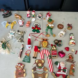 Vintage Christmas Decorations - Lot