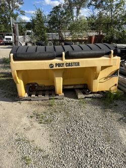 Fisher Poly Caster Salt Despenser