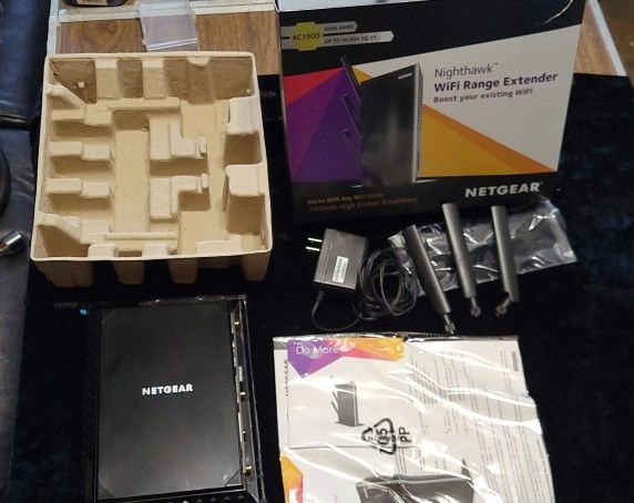 Netgear Nighthawk AC1900 WiFi Range Extender EX7000