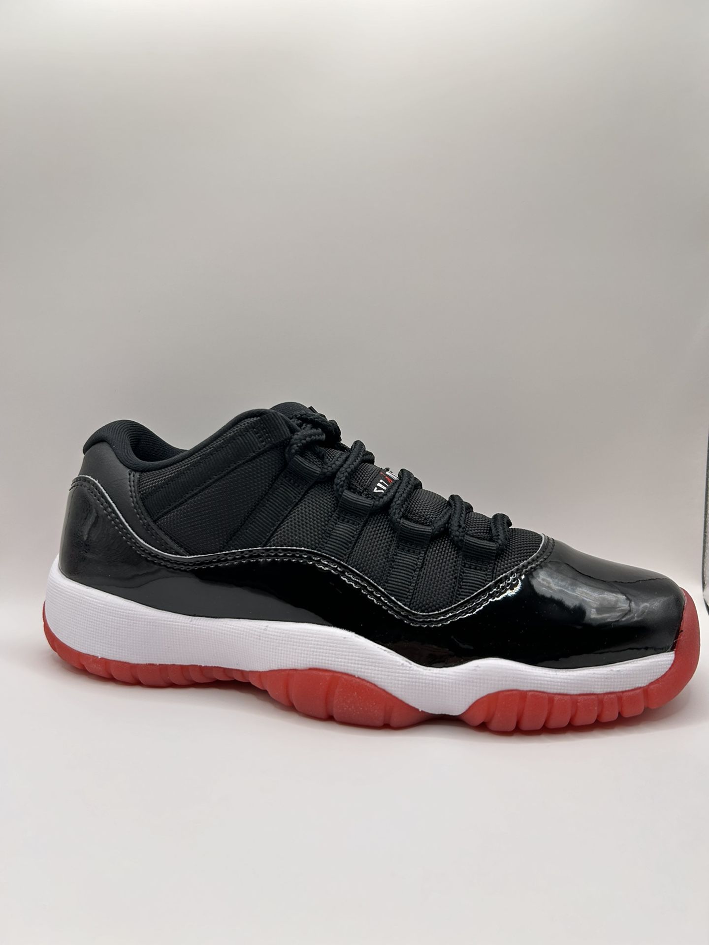Jordan Retro 11 Lows