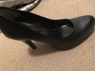 Shoes! Tons of shoes!