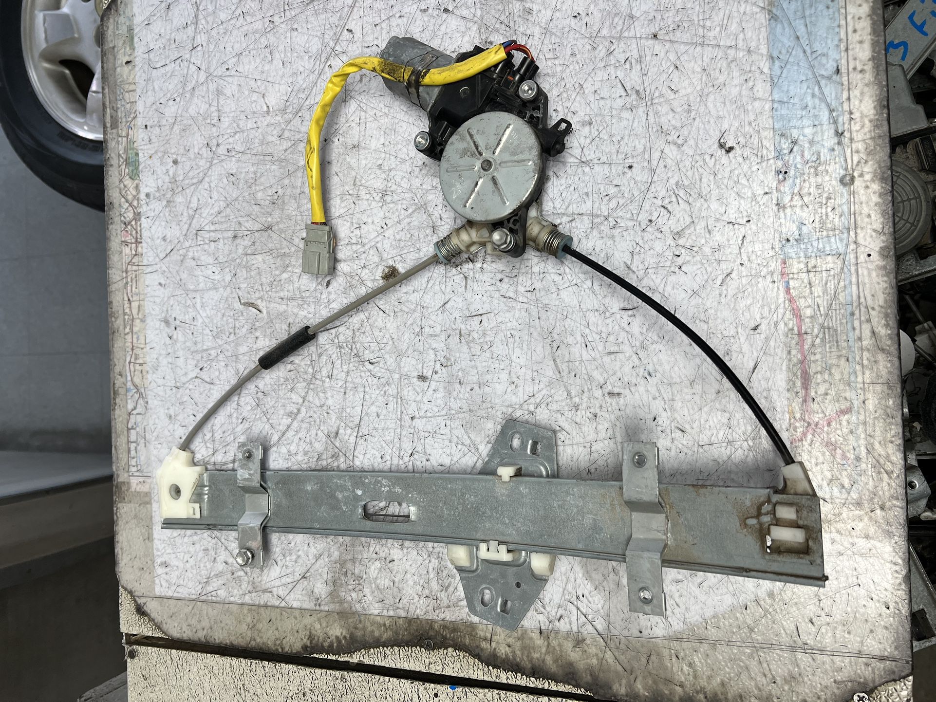 2001 Insight Window Regulator Used OEM for sale