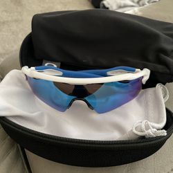 Oakley Prizm Sunglasses