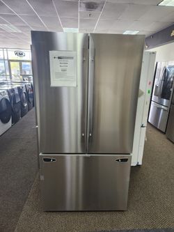 LG 27. cu. ft. Smart Counter-Depth MAX French Door Refrigerator with Internal Water Dispenser