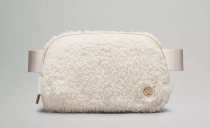 Lululemon Fannypack