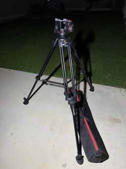 Manfrotto 546B Base & 504HD Head Tripod System W/Carrying Bag 