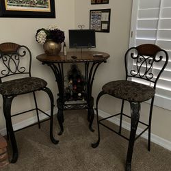 Pub Set With Wine Rack 