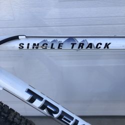 Vintage Mid Eighties Trek 950 Made In USA Mountain Bike