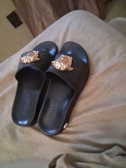 Versace slides