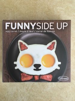FunnySideUp Egg Corral