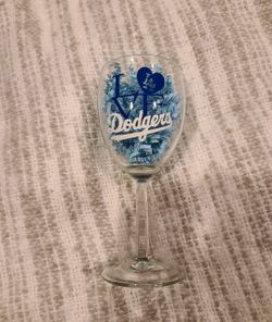 Custom Glasses, Cups and Mugs