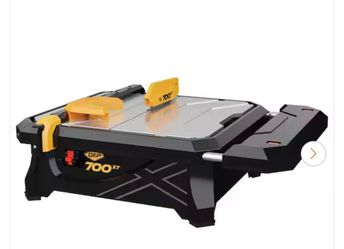 700XT 3/4 HP Wet Tile Saw with 7 in. Blade and Table Extension