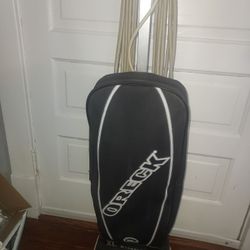 Oreck XL Refurbished Reconditioned Upright Bag Vacuum Cleaner Assembly In Excellent Like New Condition Pick Up In Forest Park, ILLINOIS 60130 