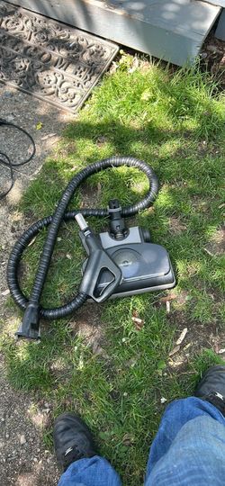 Rainbow vacuum