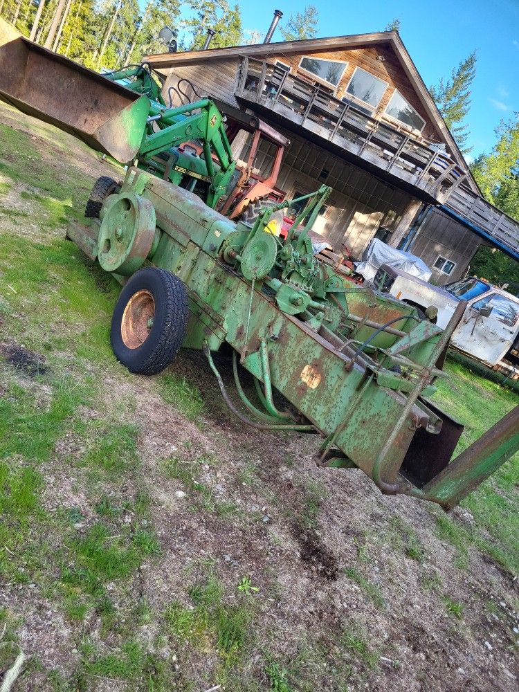 John Deere Wire Tie Baler Modal 216