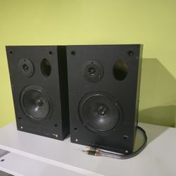 Pinnacle PN6+ Vintage Bookshelf Speakers 