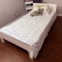 Twin Bed