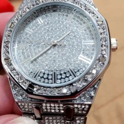 New! Ladies Keroya Crystal Watch 