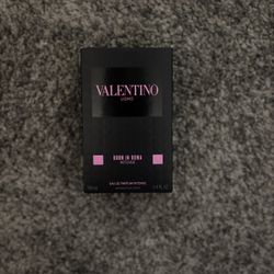 Valentino Born In Roma 3.4 Fl Oz / 100ml