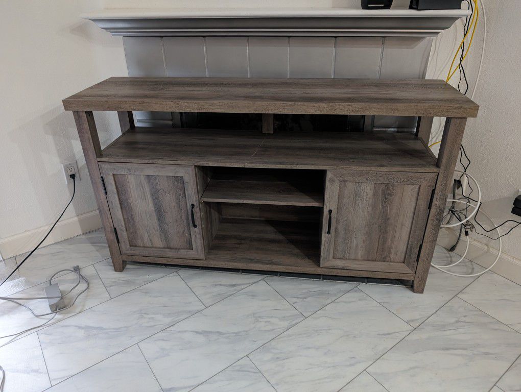 TV Stand/Cabinet