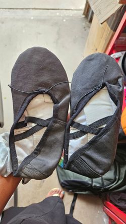 Ballet shoes black