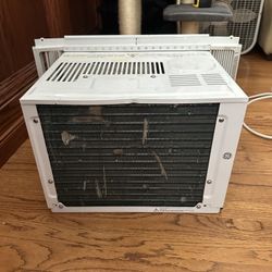 Window Mounted AC Unit