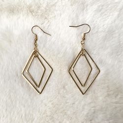 Vintage Diamond Shaped Gold Earrings
