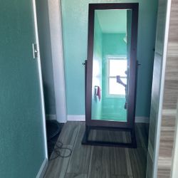 Mirror Jewelry Cabinet 