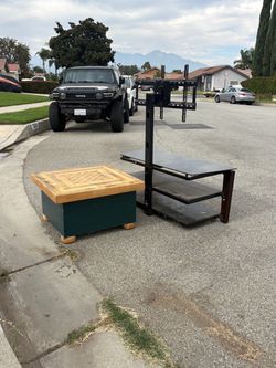 Free tv stand and table