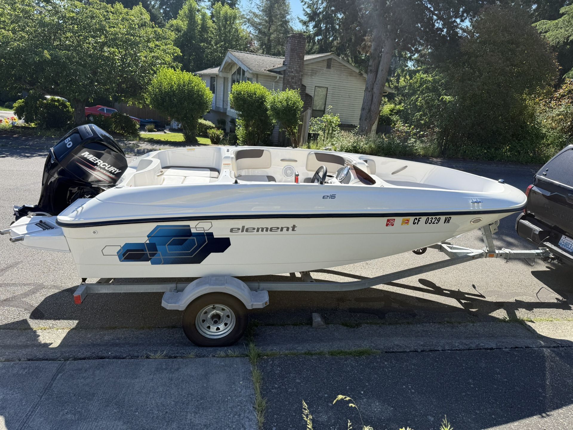 2019 Bayliner Elements E-16