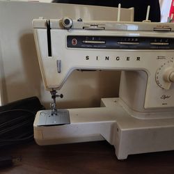 Vintage Sewing Machine