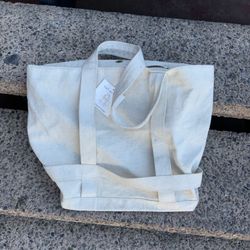 HAT ATTACK - THE ORIGINAL TRAVELER - CANVAS BAG - NEW!