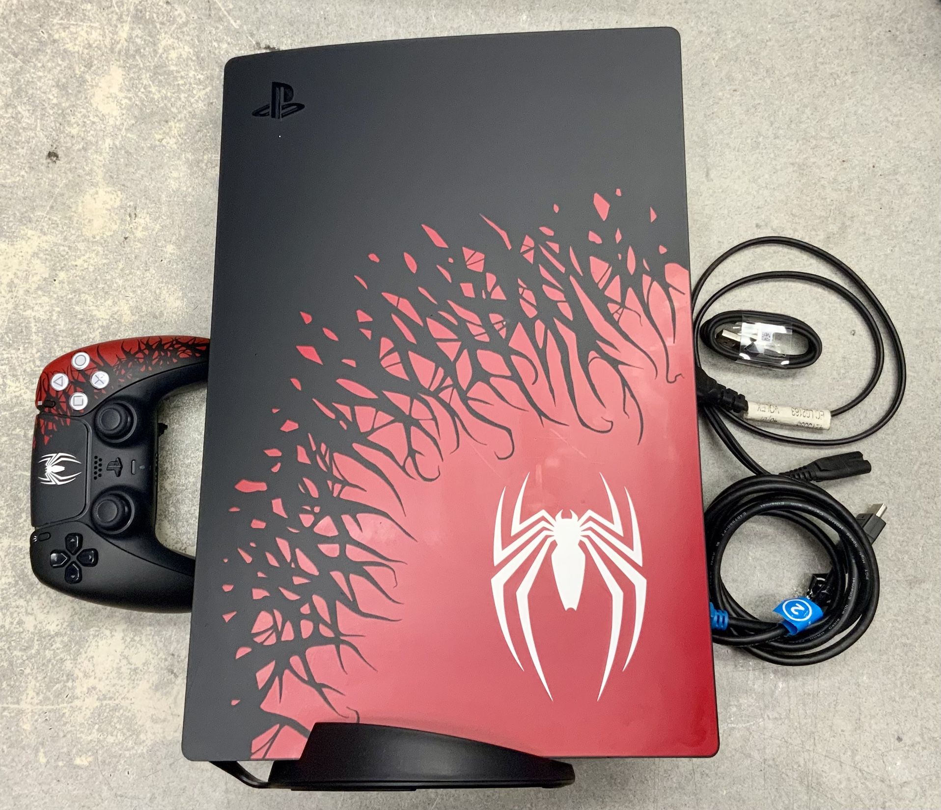 Sony Playstation 5 Console Gaming Gamer Marvels Spider-Man 2 Limited Edition Bundle Control Controller Joystick Online Multiplayer Adventure Puzzle