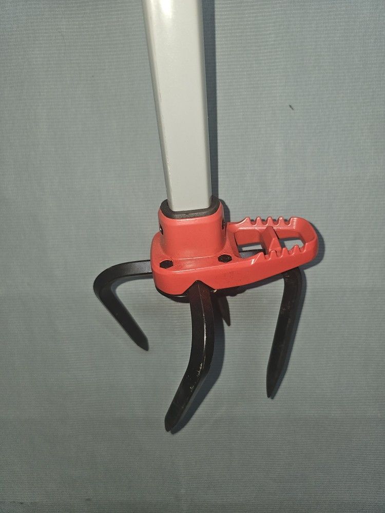 Yard Tiller Like New