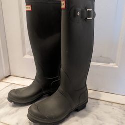 Hunter, rain boots, US 6