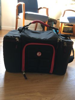 Six Pack Fitness Bag. Cooler