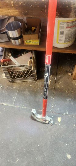 Milwaukee 1/2 electrical emt conduit pipe bender
