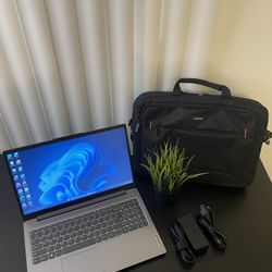 Lenovo IdeaPad Slim 3 15.6” Laptop (2025) – Intel 8 Core CPU, 8GB RAM, 256GB SSD – Like New